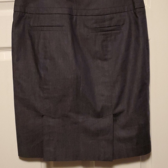 Ann Taylor Loft Pencil Skirt - Picture 2 of 3